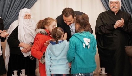 دیدار بشار اسد با کودکان و زنان آزاده شده از بند داعش + تصاویر