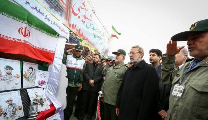 بالصور..افتتاح معرض مناورات أقامها الحرس الثوري الإيراني بتقديم الخدمات الصحية