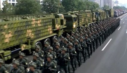 قدرت‌نمایی نظامی در هفتادمین سالگرد تاسیس جمهوری خلق چین + عکس و فیلم