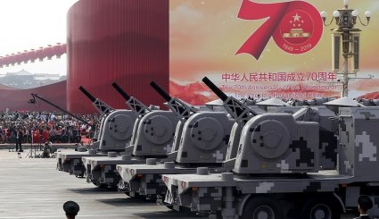 قدرت‌نمایی نظامی در هفتادمین سالگرد تاسیس جمهوری خلق چین + عکس و فیلم