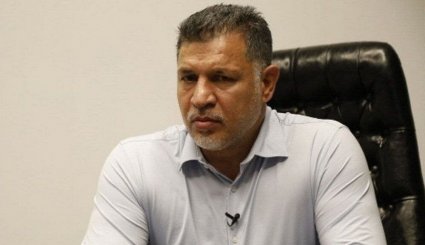 علي دايي يكشف حقيقة إجراء مفاوضات لتدريب المنتخب السوري