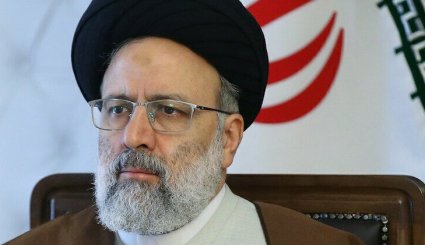 الرئيس رئيسي: يجب مراعاة حماية البيئة بدقة في كل المشاريع التنموية