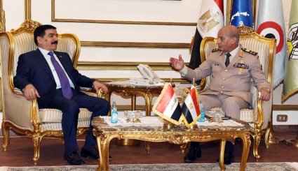 اجتماع وزيري الدفاع المصري والعراقي لبحث التعاون العسكري بين البلدين
