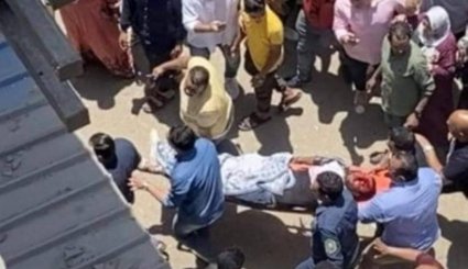 طالب يذبح زميلته أمام بوابة جامعة المنصورة المصرية+صور
