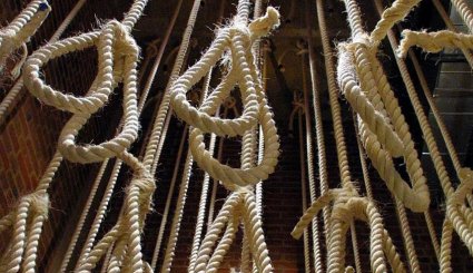 سلطات السعودية تضيف 4 شبان لقائمة المهددين بالإعدام.. وآخر يحكم بالسجن 27 عاما