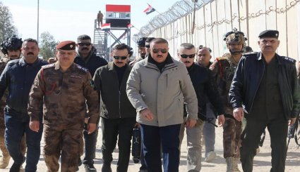 العراق تعلن إقامة الشريط الحدودي مع سوريا + صور