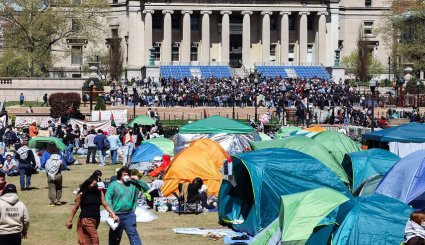 اتساع رقعة الإحتجاجات المطالبة بوقف العدوان الإسرائيلي بالجامعات الأميركية