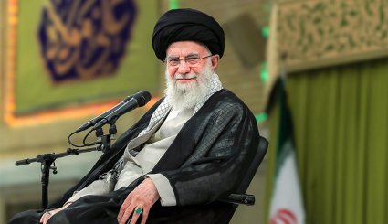 إن سألوك عن الخامنئي فقل…