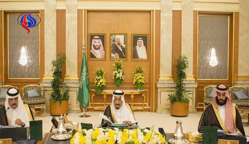 نخستین حضور ولیعهد جدید عربستان در جلسه شورای وزیران + تصاویر