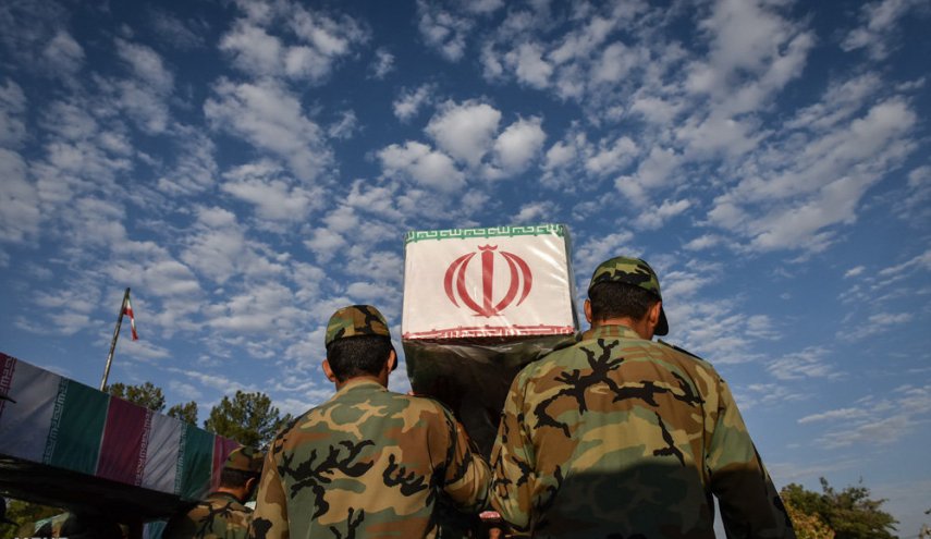 استقبال از پیکر مطهر 23 شهید گمنام دفاع مقدس در شیراز
