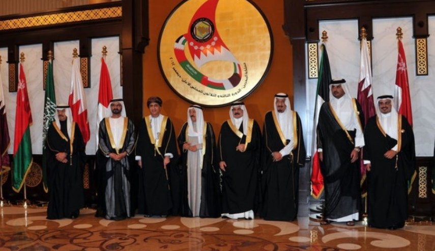 نامه امیر کویت به سران عمان و امارات