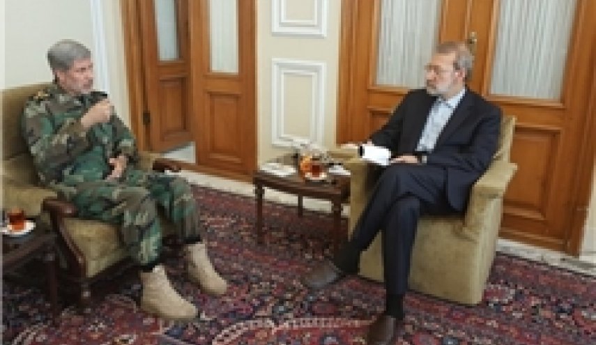 وزیر پیشنهادی دفاع با لاریجانی و نواب رئیس مجلس دیدار کرد