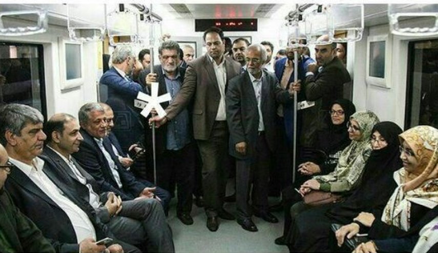 توضیح علیخانی در مورد عکس حاشیه ساز مترو