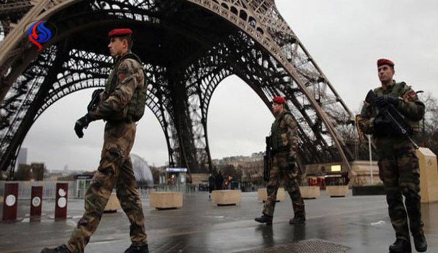 بازداشت دو تروریست مرتبط با داعش در پاریس