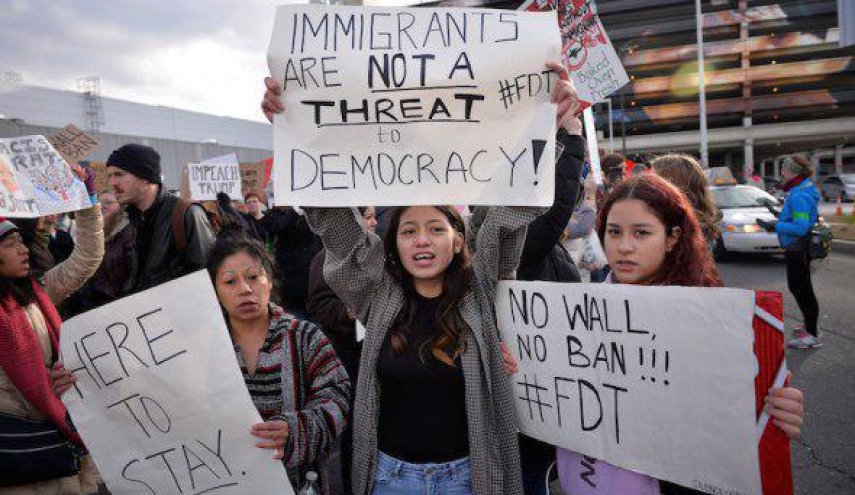 دیوان عالی آمریکا به نفع فرمان ضدمهاجرتی ترامپ رأی داد