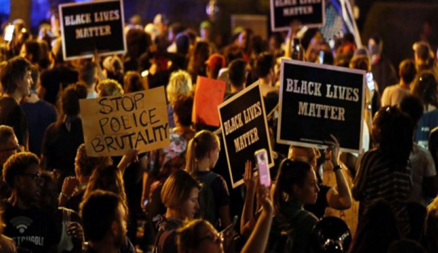 تبرئۀ پلیس قاتل و تشدید تنش‌های نژادی در آمریکا

