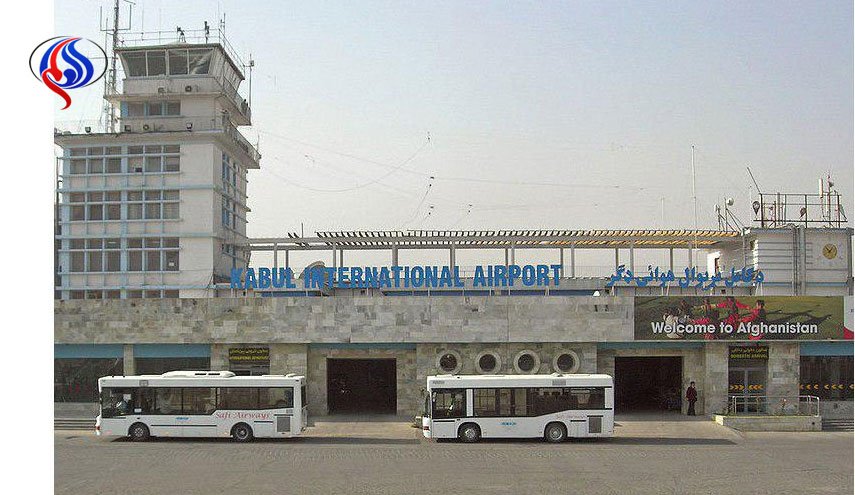 همزمان باورود وزیردفاع آمریکا، فرودگاه کابل مورد حمله راکتی قرار گرفت
