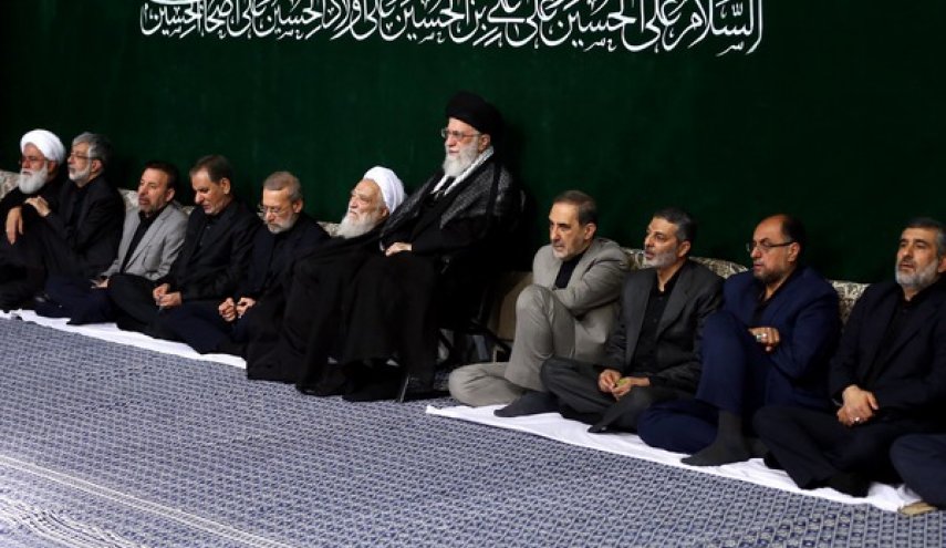 مراسم عزاداری شب تاسوعای حسینی با حضور رهبر معظم انقلاب برگزار شد + تصاویر