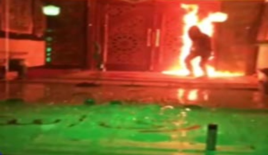  عوامل آتش زدن در مسجدی در تهران دستگیر شدند
