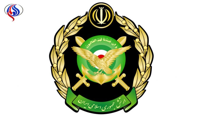 الجيش الايراني يؤكد على وحدة الجيش وحرس الثورة الاسلامية
