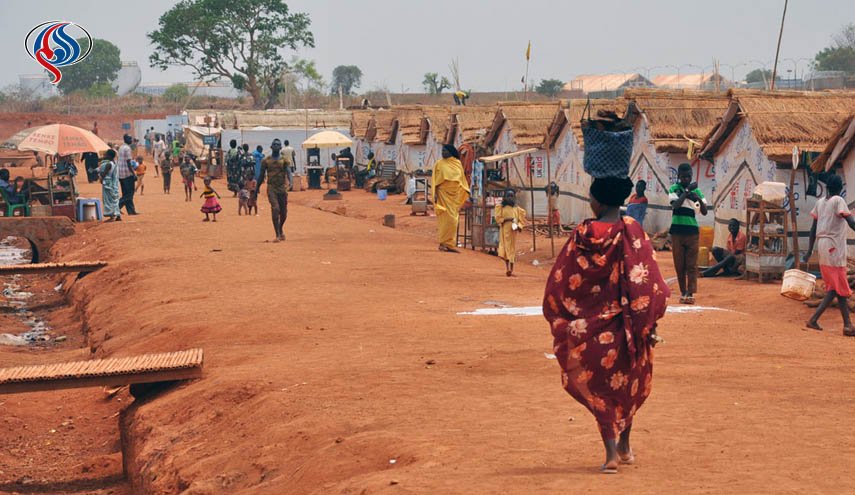 توزيع مساعدات إغاثية على 66 ألف نازح في دارفور