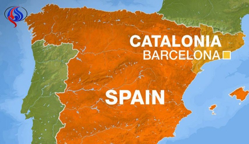 عزل رئیس پلیس منطقه کاتالونیا / معاون نخست‌وزیر اسپانیا، کنترل ایالت کاتالونیا را بر عهده گرفت