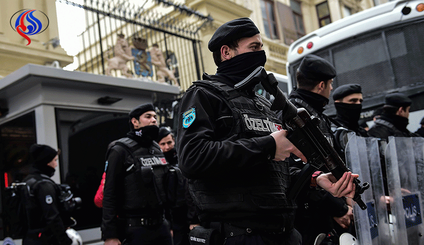 الشرطة التركية تعتقل 61 شخصا تشتبه بإنتمائهم لداعش
