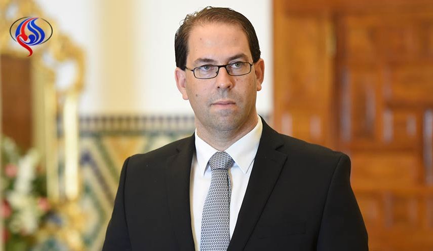 رئيس الحكومة التونسية يقيل 