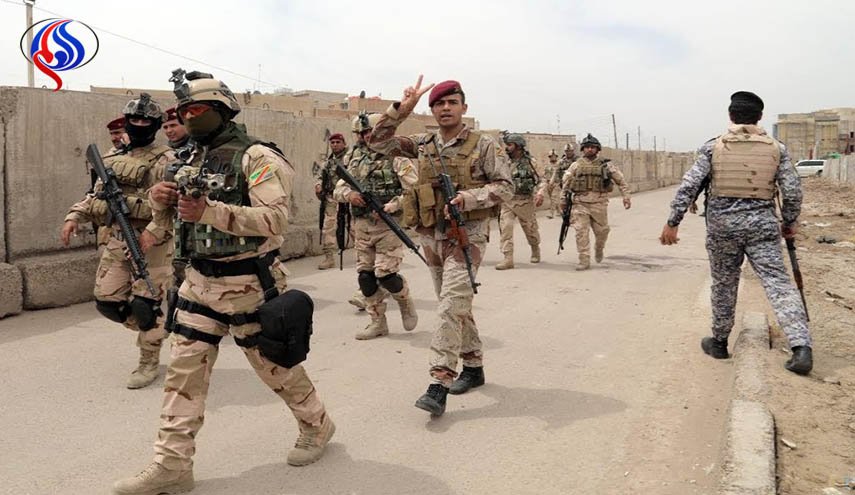 القوات العراقية تحرر ناحية العبيدي شرقي القائم من 