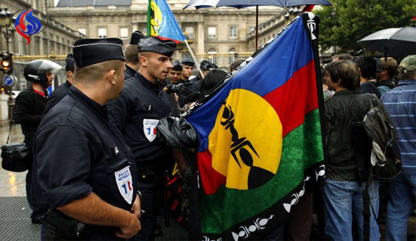 فرنسا توافق على استفتاء كاليدونيا الجديدة على استقلالها
