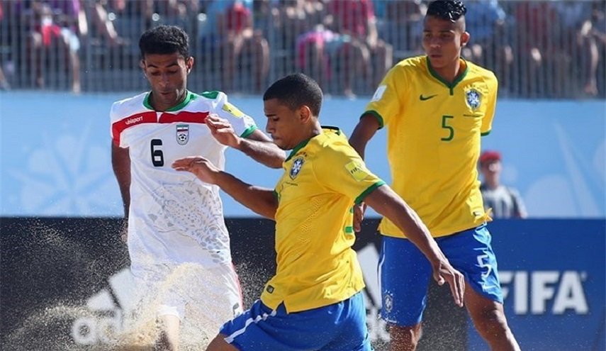 ايران تخسر امام البرازيل في نصف نهائي كأس القارات لكرة القدم الشاطئية