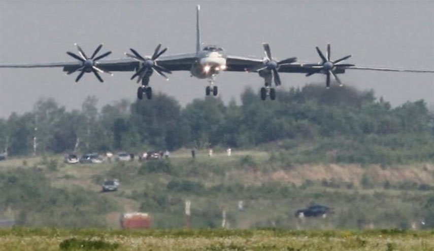 مسکو: بمب‌افکن‌های روسیه مواضع داعش در دیرالزور را هدف قرار دادند