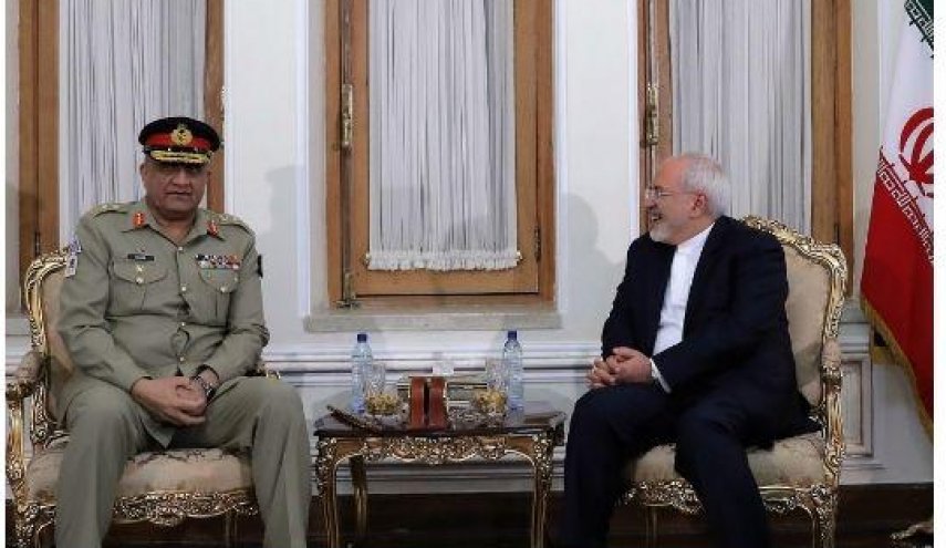  فرمانده ارتش پاکستان با دکتر محمد جواد ظریف دیدار کرد