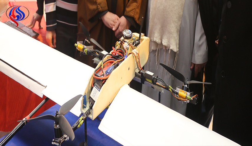 طالب ايراني يصنع طائرة بدون طيار تعمل بالطاقة الشمسية