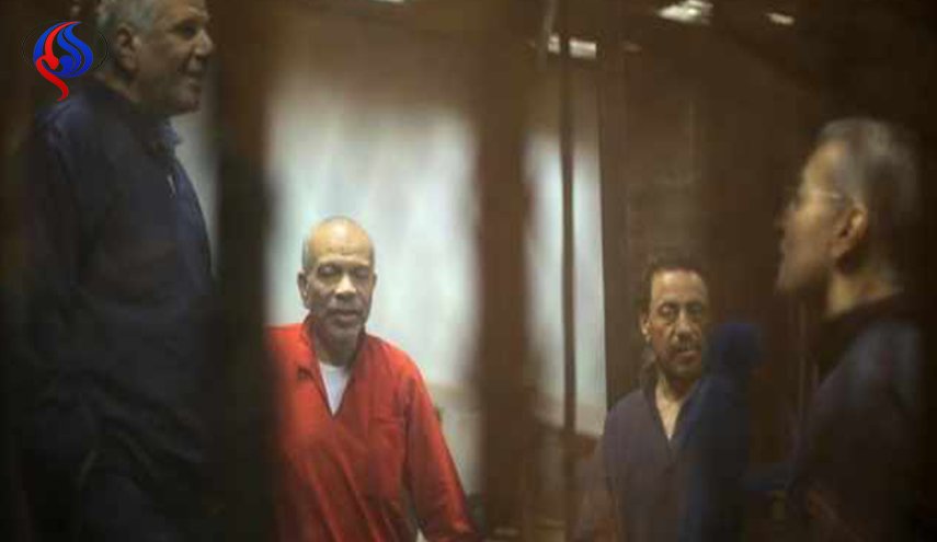 موقع أمريكي: سجون مصر «ساحة معركة» بين الإخوان وداعش!