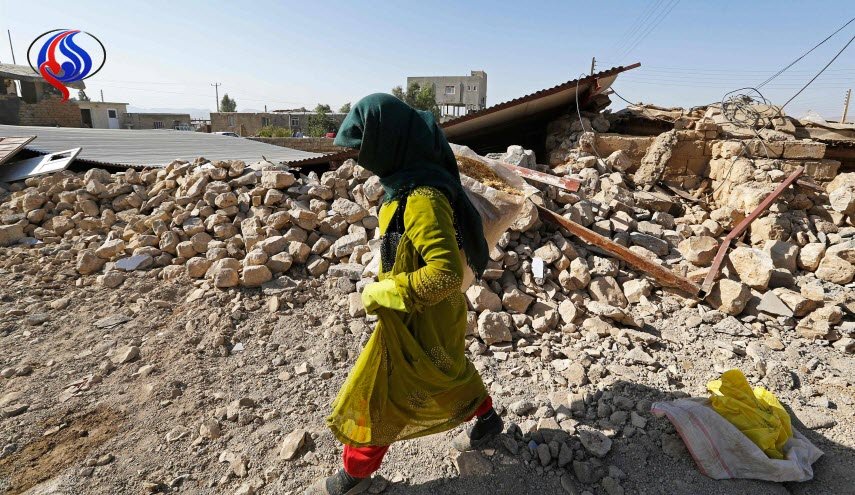 سبد غذایی یک ماهه هلال احمر لرستان بین مردم زلزله زده کرمانشاه توزیع می‌شود