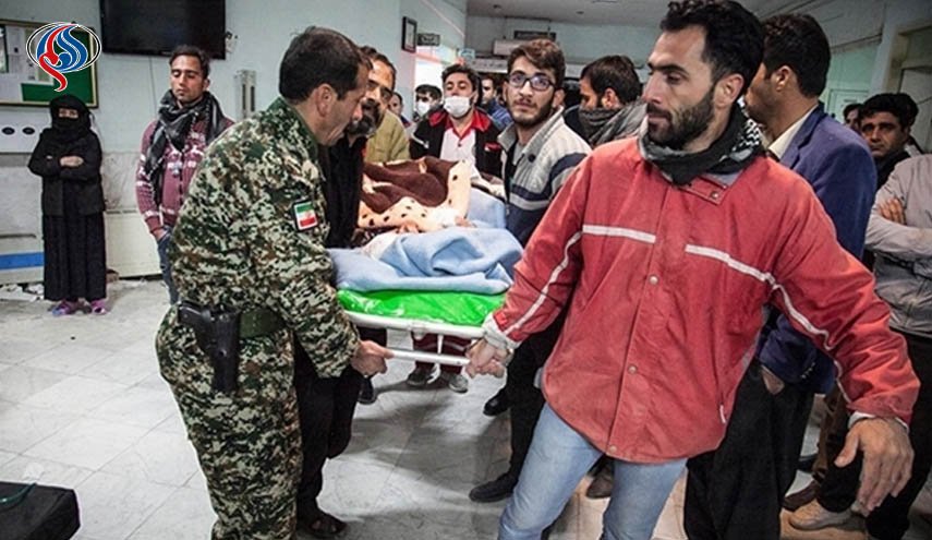 مستشفى ميداني للحرس الثوري بمدينة دالاهو لمعالجة جرحى الزلزال
