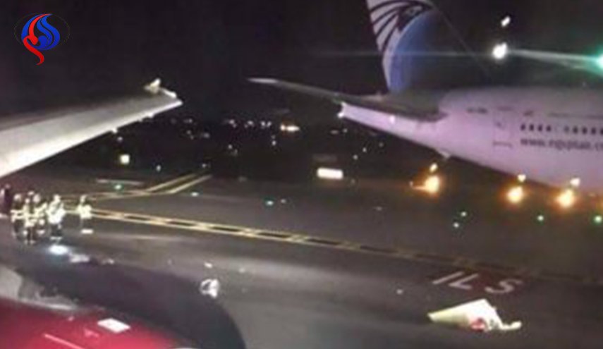 طائرة إنجليزية تصطدم بطائرة مصر للطيران فى مطار جون كيندى+صور