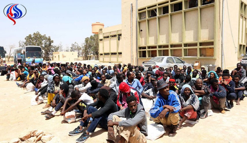 دعوة افريقية لإجلاء 3800 مهاجر في ليبيا بشكل عاجل