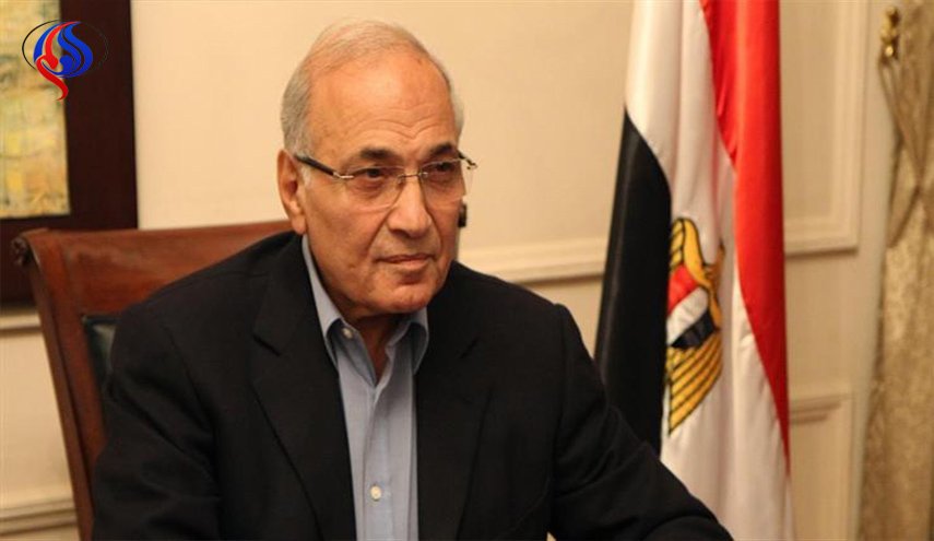 أحمد شفيق يعيد النظر بالترشح للانتخابات الرئاسية