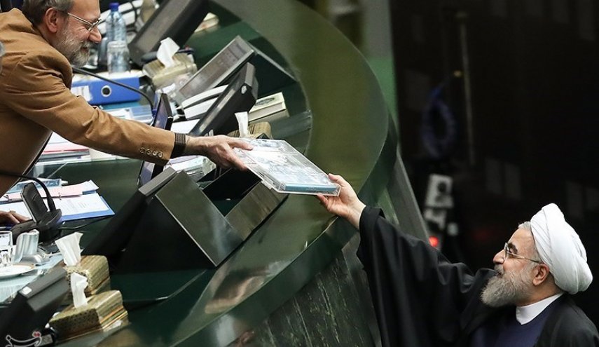 Iran President Submits Budget Blueprint to Parliament
