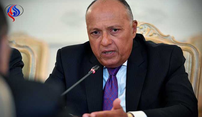 وزير الخارجية المصري يغادر إلى تونس للمشاركة في الاجتماع الوزارى الثلاثى حول ليبيا