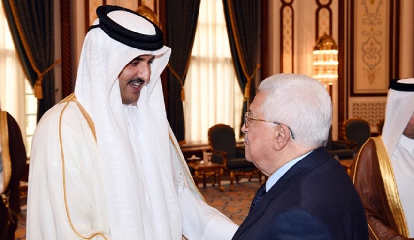 عباس يلتقي أمير قطر ويبحث معه تطورات ملف القدس