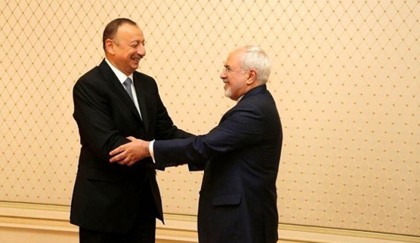 ظريف يلتقي في باكو الرئيس علييف
