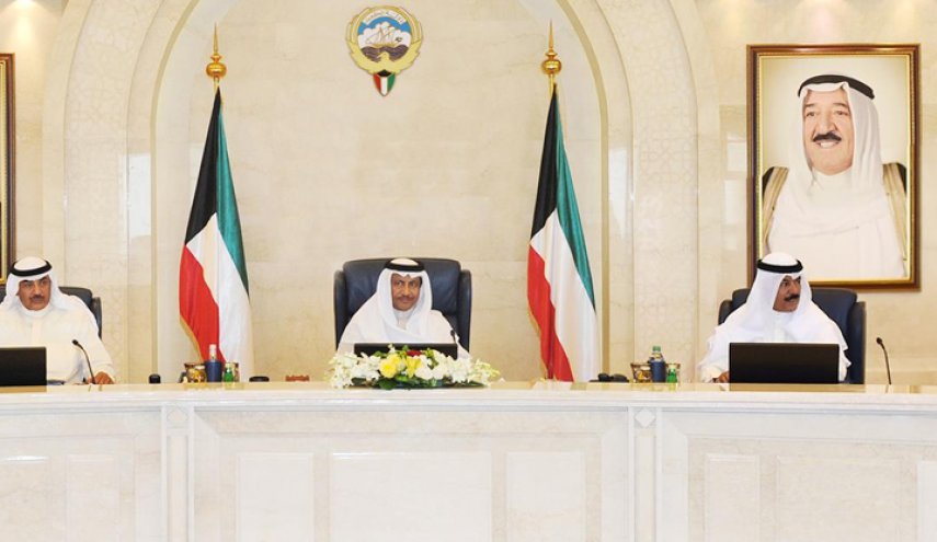 الكويت: لا استثناءات في قرار حظر تعيين الوافدين في الحكومة