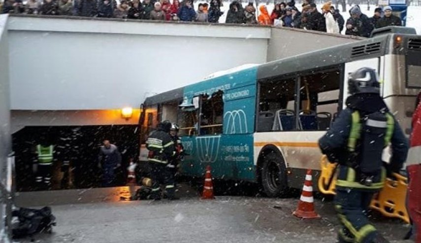 برخورد اتوبوس با عابران در مسکو 5 کشته بر جا گذاشت