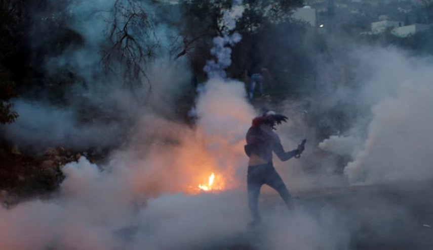 'Devastating': Israeli tear gas' effect on Palestinians

