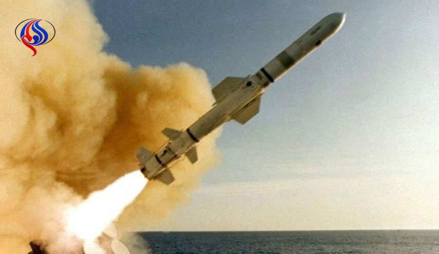 پاکستان موشک جدید با برد 700 کیلومتر آزمایش کرد