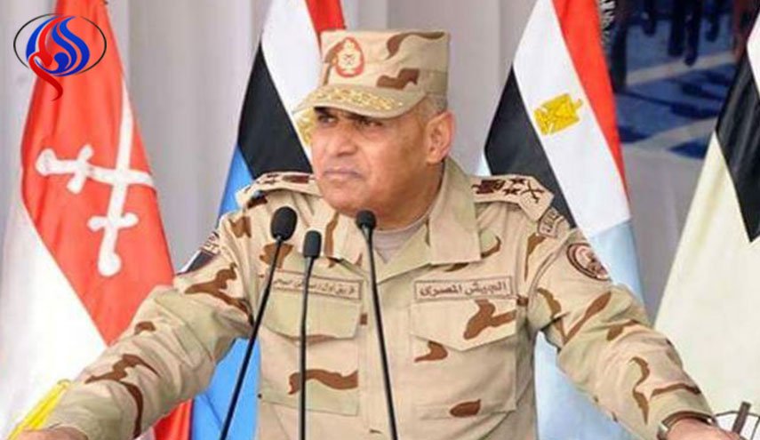 وزير الدفاع المصري بحث مع مساعد نظيره الأميركي تعزيز التعاون العسكري