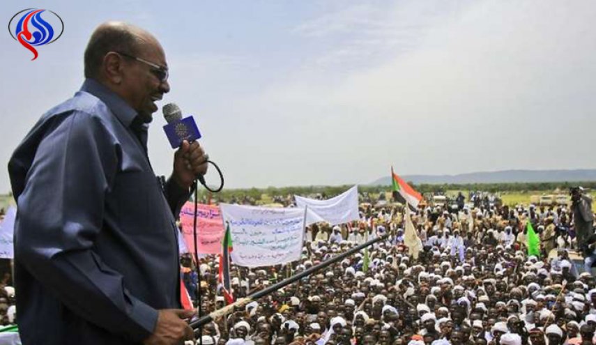 البشير يتهم جوبا يإيواء المتمردين السودانيين ودعمهم